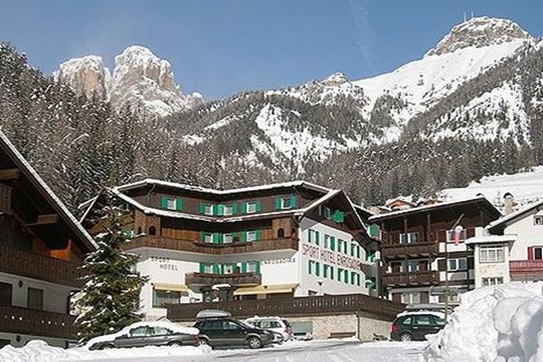 Sporthotel Enrosadira Campitello di Fassa Exterior photo